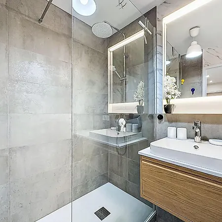 Le Curling B - Val Claret-45 By Interhome Apartamento *